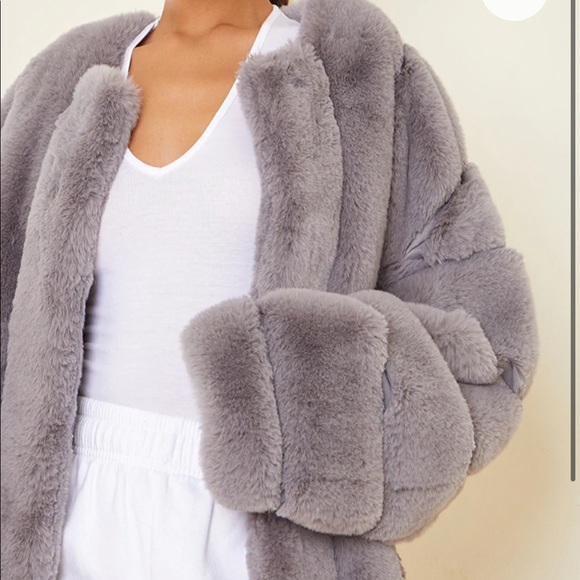Grey Premium Faux Fur Vertical Bubble Coat - Picture 2 of 7